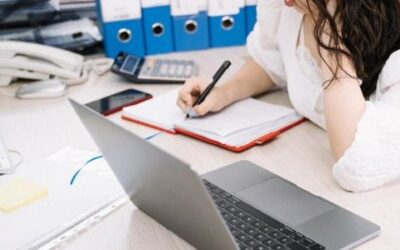 Cierre fiscal en España: guía completa para asesores (IRPF y Sociedades)