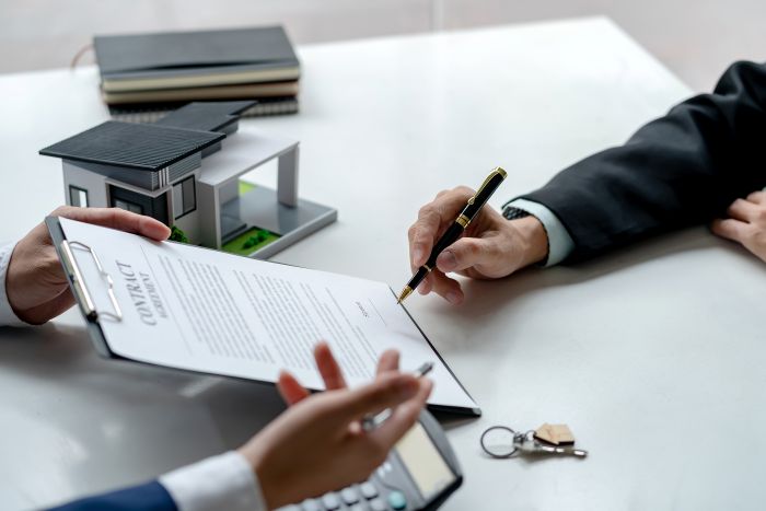 tributación excesos adjudicación